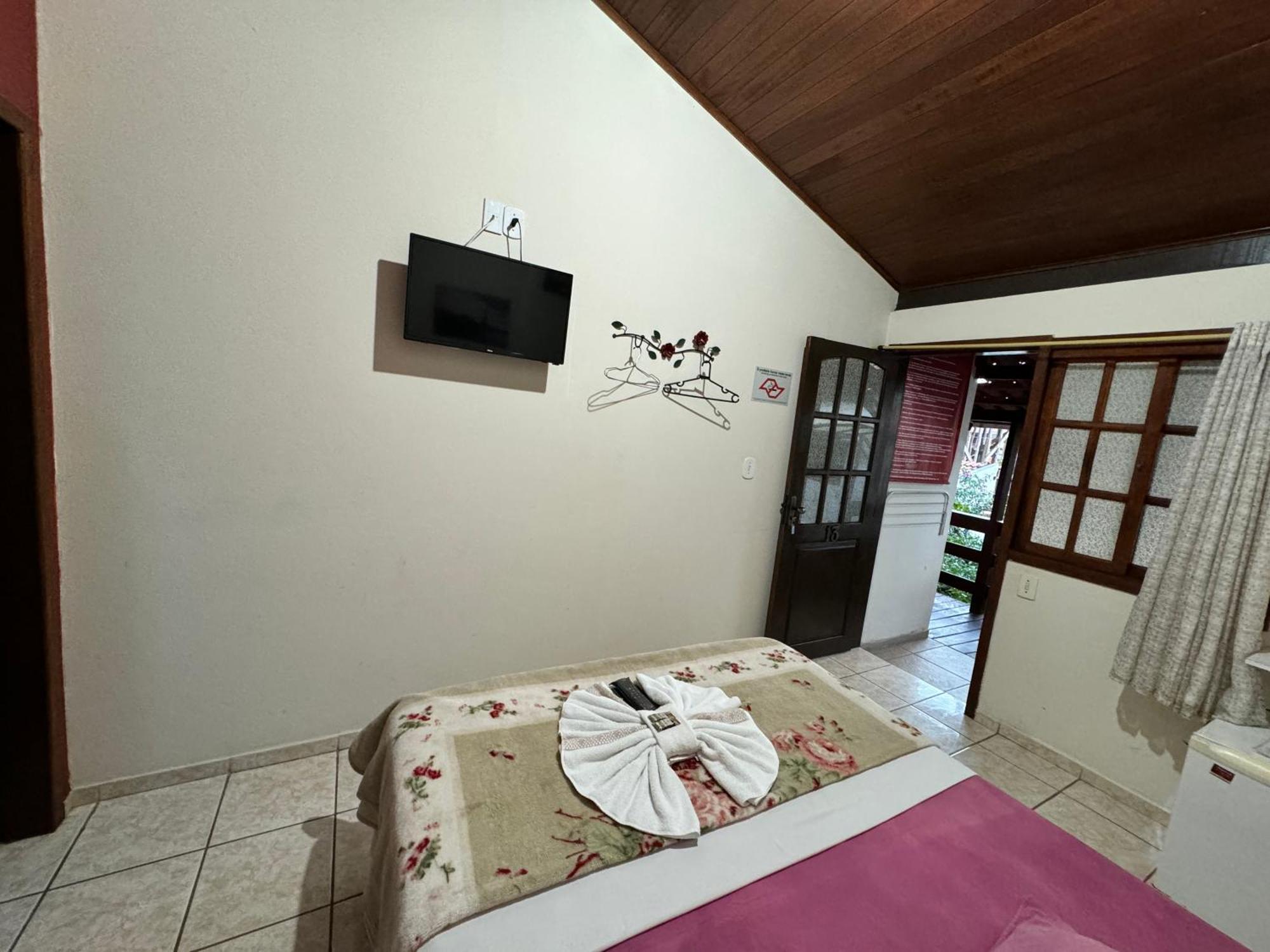 Pousada Vila D' Italia Penha  Buitenkant foto